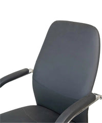 Contoured Leather Visitor Chair