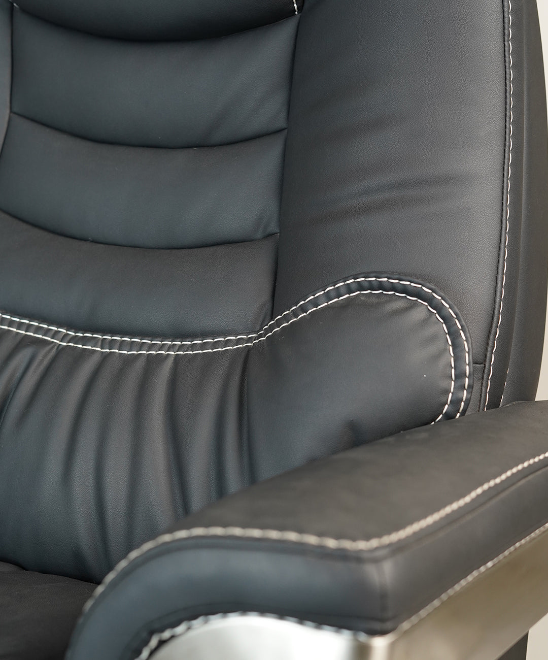 Plush Recliner Executive Chair