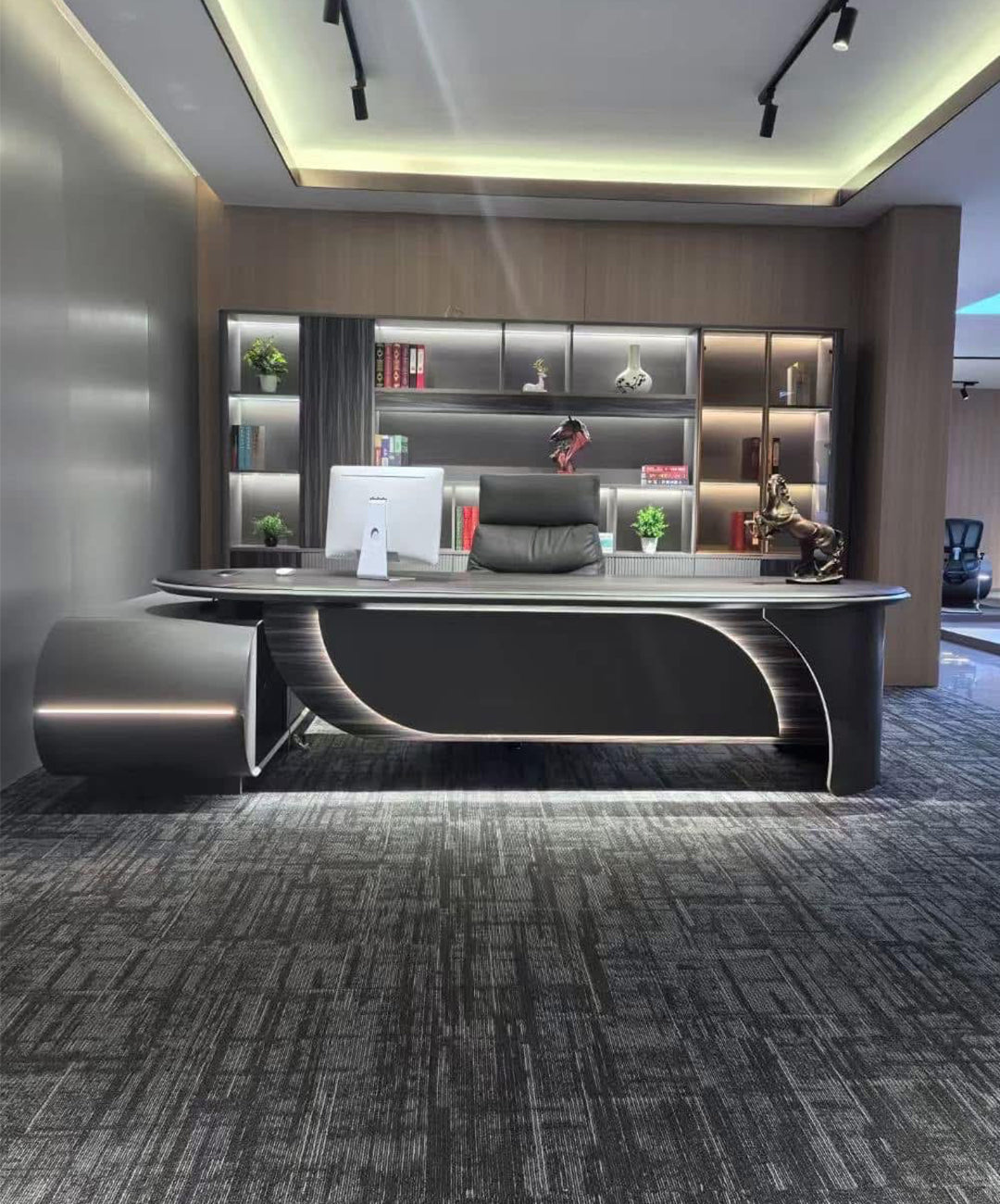 Executive Prestige Modern Office Desk